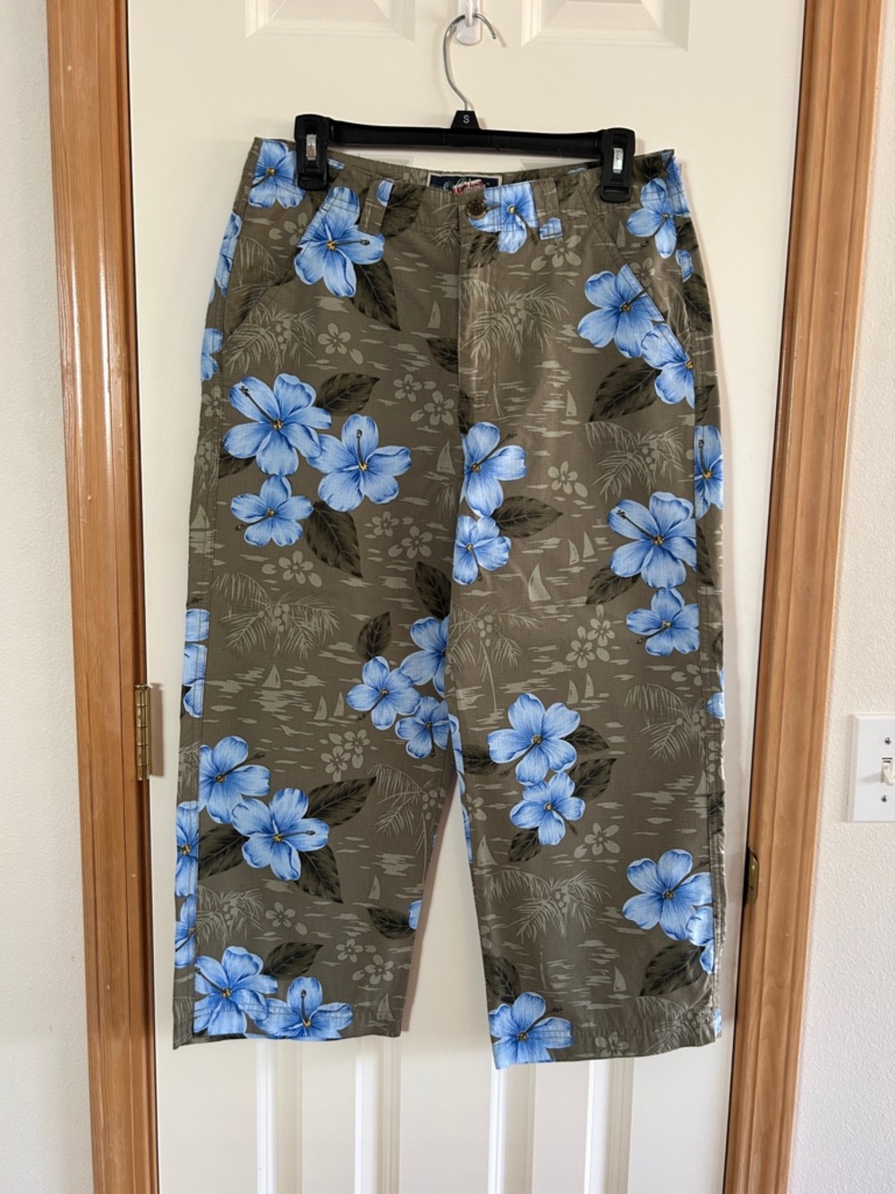 Olive Floral Capris with Blue Hibiscus Print